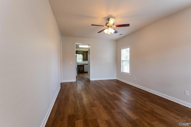 105 Kaleigh Paige Cir unit B, New Market, AL 35761 - photo 3