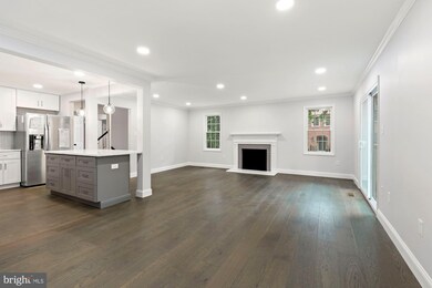 11300 Empire Ln, Rockville, MD 20852 - photo 7