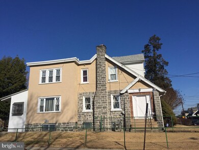 7227 Pine St, Upper Darby, PA 19082 - photo 2