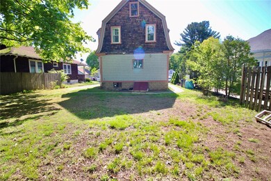 105 Lansing Ave, Warwick, RI 02888 - photo 5