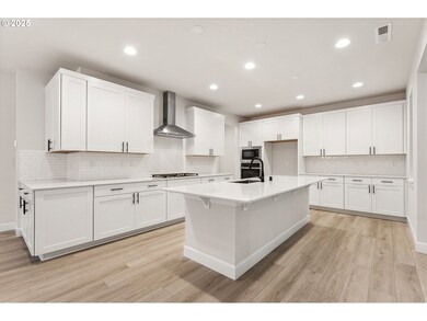 11010 NE 131st Ct, Orchards, WA 98682 - photo 3