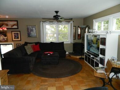 412 Latimer Rd, Joppa, MD 21085 - photo 2