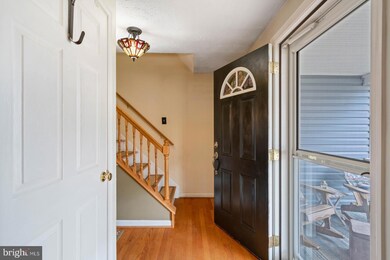 15506 Laurel Ridge Rd, Dumfries, VA 22025 - photo 4