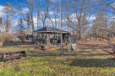 9005 Tonawanda Creek Rd, Clarence Center, NY 14032 - photo 7