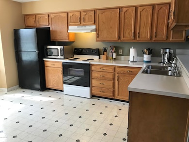 6200 Jeffrey dr -11 B