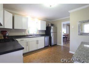 708 Brookshire St, Asheville, NC 28803 - photo 6
