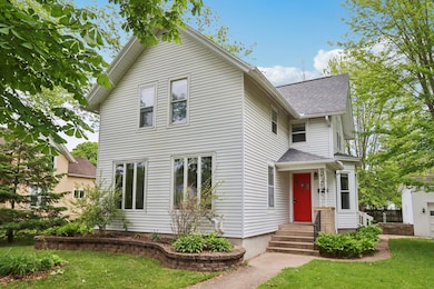2-web-or-mls-Fargo St-2805-002