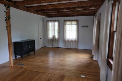 21 High St unit Left Aparment, Sunapee, NH 03782 - photo 4