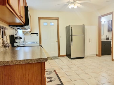 119 Union St unit 4, Westfield, MA 01085 - photo 6