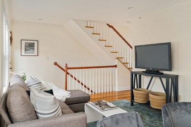 92 Chestnut St unit 2, Brookline, MA 02445 - photo 6