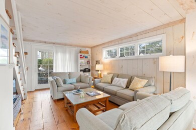 24-web-or-mls-7 Wharf Ave Int Hi Res-4