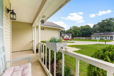 6-web-or-mls-3004 Kensington Ct-40
