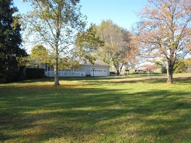 5191 Delaney Ferry Rd, Versailles, KY 40383 - photo 2