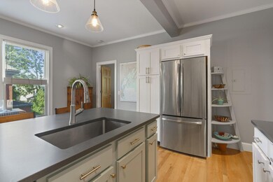 53 Thomas St unit 2, Portland, ME 04102 - photo 5