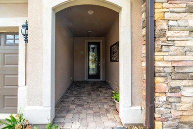 ISO Perfect 552 Tree Side Ln PVB FL 005