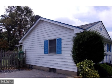 181 Strawberry Ave, Vineland, NJ 08360 - photo 2