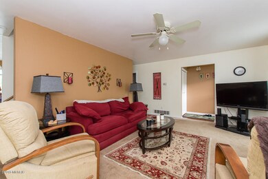 Plenty of room for your furniture