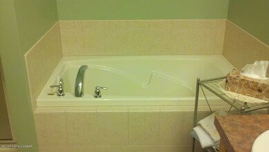 304 Refuge Dr W, Drums, PA 18222 - photo 5