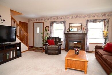 Dewpointe Dr_8