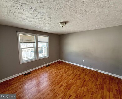 22841 Dement Ln, California, MD 20619 - photo 6