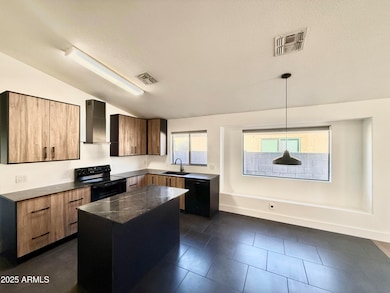 2021 E Caldwell St, Phoenix, AZ 85042 - photo 3