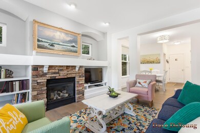 38-web-or-mls-652-cedar-square-st