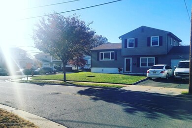 25 Etheridge Dr, Carteret, NJ 07008 - photo 4