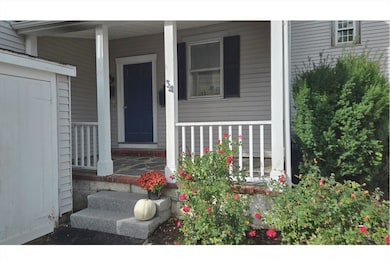 44 Washington St unit C, Newburyport, MA 01950 - photo 4