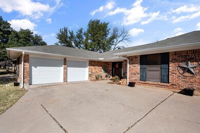 4036 Aragon Dr, Fort Worth, TX 76133 - photo 4