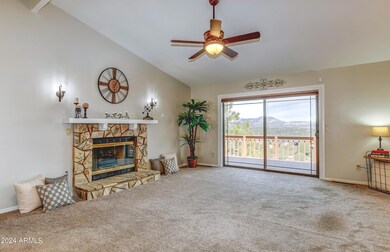 4 Living Room