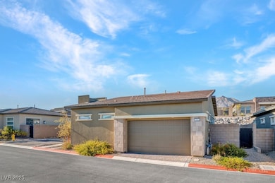 925 Allister Fields Ln, Las Vegas, NV 89138 - photo 3