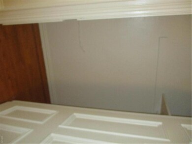36 S 10th St unit 3, Allentown, PA 18102 - photo 3