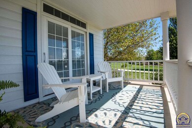 7010 SW 53rd St, Topeka, KS 66610 - photo 6