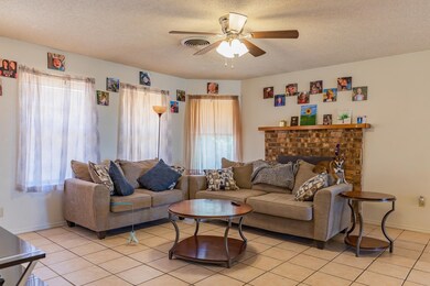 757 Candlewood Ct, Alamogordo, NM 88310 - photo 4
