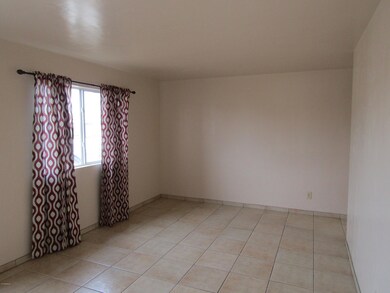 2801 W Montecito 015
