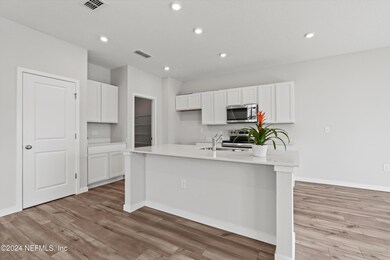 02-14730 Cashew Ave (15)