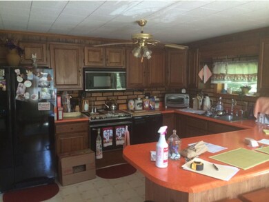 205 Bouchard Rd, Stowe, VT 05672 - photo 6