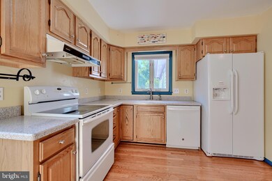 4626 Magnolia Ave, Halethorpe, MD 21227 - photo 5