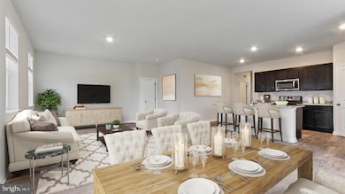 125 Woodford Dr, Stephens City, VA 22655 - photo 5