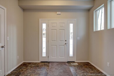 Large Open Entry