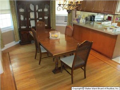 46 Perry Ave, Staten Island, NY 10314 - photo 6