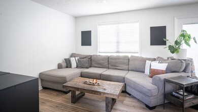 352 Village Dr, Frankfort, KY 40601 - photo 4