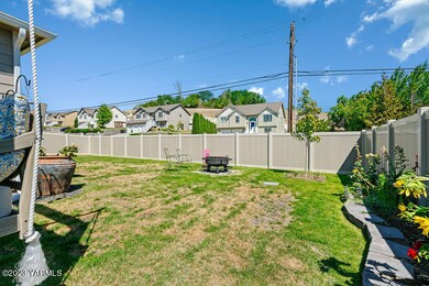 7400ViewcrestWay-6