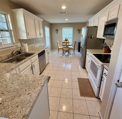 2612 Forestview Dr, Corinth, TX 76210 - photo 7