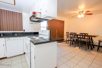 8410 N 32nd Ave-6