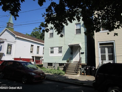18 Benjamin St, Albany, NY 12202 - photo 2