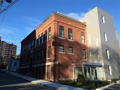 10 Merrymount Rd unit 301, Quincy, MA 02169 - photo 5