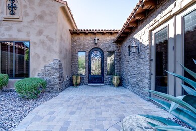 002_Entry Way