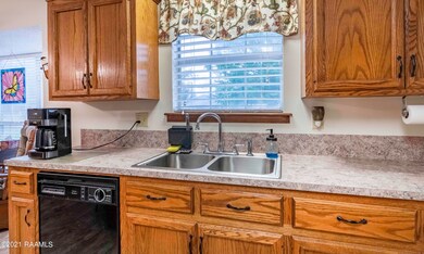 Kitchen 5