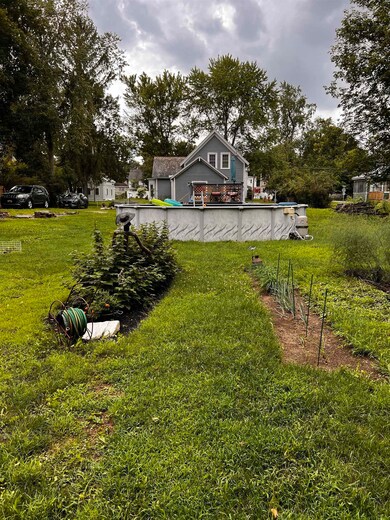 15 Bank St, North Bennington, VT 05257 - photo 4